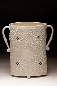 Image of the porcelain paper clay work White Seed by Jerry L. Bennett.